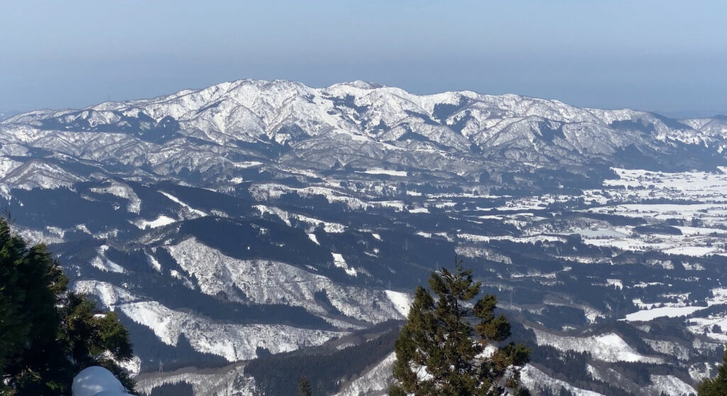 医王山